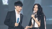 张杰助阵莫文蔚演唱会 首唱《一念之间》娱乐完整版视频在线观看爱奇艺