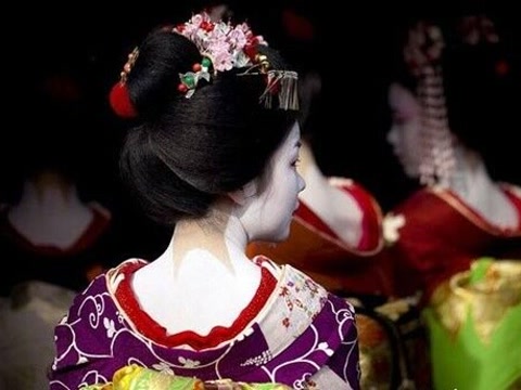 揭秘日本艺妓的私密生活