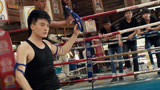 真的勇士！孙艺洲体验泰国拳击