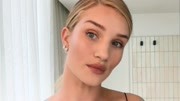 性感贝女郎 Rosie HuntingtonWhiteley分享化妆全过程时尚完整版视频在线观看爱奇艺