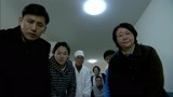 《历史转折中的邓小平》邓小平在家人的陪同下进了手术室