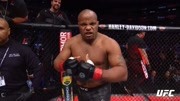 UFC230 纯格斗慢镜 征服双量级 “70亿最强男”霸业达成体育高清正版视频在线观看–爱奇艺