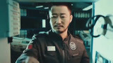 《流浪地球》吴京遭非议，航天员杨利伟点评影片，丝毫不掩其赞美