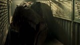 侏罗纪世界2：给霸王龙抽血这段，全程紧张高能，值得一看！