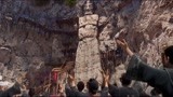 《风语咒》村民祭拜神像，谁知神像突然点头，下一幕太恐怖了！