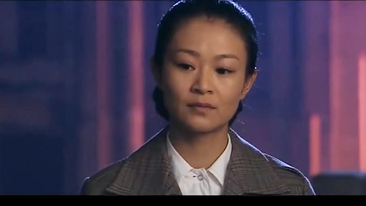 《秘密图纸》石云在街上遇上方莉 情况有点不对啊