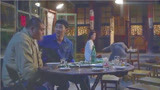 平凡岁月：想不到美女还真过夜了！看到大宝喝醉，朵朵于心不忍