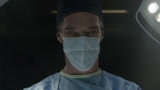 奇异博士：做手术还玩游戏，太不尊重病人了！没素质！