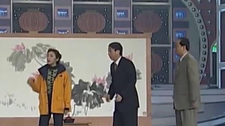小品《得寸进尺》片段,郭冬临爆笑吐槽冯巩,谁看谁笑