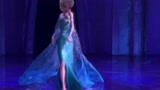 《冰雪奇缘》：艾莎公主手指轻轻挥舞，就变出城堡，放飞自我！