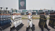 中国三军仪仗队压轴亮相巴基斯坦阅兵式