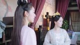 《朕的刺客女友》虞嫣打晕戏班伙计