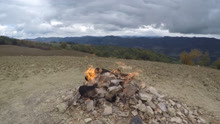 布斯卡火山：我是座火山，活的！请给世界上最小的火山一点面子