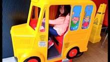 萌娃开车游戏故事：小萝莉为什么开这辆车？有什么含义吗？