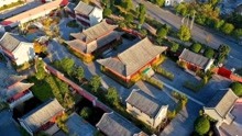 贵州国家级贫困县斥22亿打造“山寨版紫禁城”，被批搞形象工程