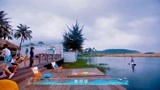 夏日冲浪店：雨势未见变小，下雨会影响后续课程吗？