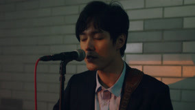 Watch the latest Yao played guitar and sang for Shen! So romantic! online with English subtitle for free English Subtitle