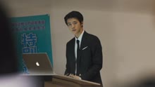 Come and watch the Sehun in suit! Why would he say controversial things?