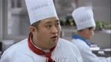 林师傅在首尔：大叔到后厨帮忙，一看高超的厨艺，主厨直接就慌了