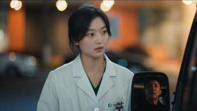 Watch the latest EP09 Jiang Chengyi is waiting for Lu Yan at the entrance of the hospital online with English subtitle for free English Subtitle