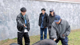 花絮：陈少熙沉浸式模仿花猪 少年们团团围住抓猪失败告终